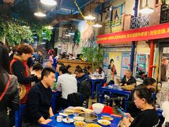 -马路边边串串香形象店(磐石路店)