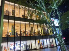 -优衣库(深圳万象天地旗舰店)