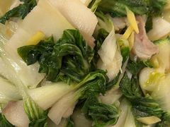 -香山湖渔家大院