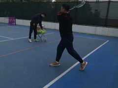 -光圈网球俱乐部(巴黎春天店)