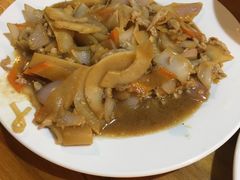 兴坪小炒肉-老街坊餐吧