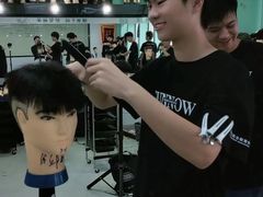 -首脑美容美发化妆美甲培训学校(长沙校区)