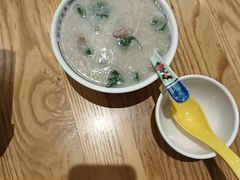-银记肠粉店(南方医院店)