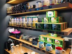 -星巴克(广州南站A18检票口楼上)