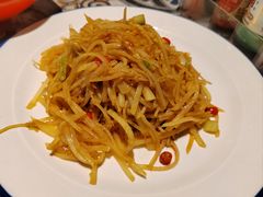 尖椒土豆丝-四姐妹东北饺子(沙尾路店)