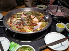 -小饕荟雅安贡椒鱼鲜馆(广福桥店)