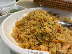 -万龙洲海鲜(大兴绿地缤纷城店)