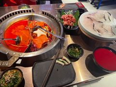 -辣伍鲜毛肚老火锅(元一店)