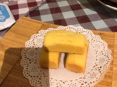 台湾凤梨酥点心-邓丽君音乐主题餐厅