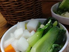 -小花花炭火烤肉·十五年延吉风味(左家庄店)