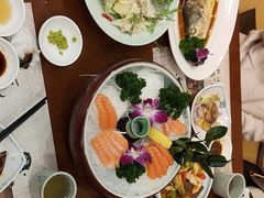 -青瓦餐厅·生鱼片·韩园烤肉(西塔店)