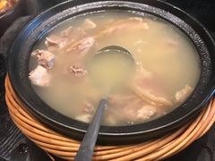 -柒园·三十年创意杭帮菜(龙湖滨江天街店)