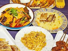 -伊带伊路新疆美食府(呼家楼店)