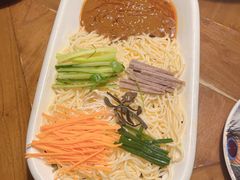 -雀舞云南菜(天津天河城购物中心店)