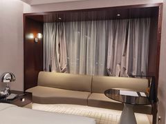 -上海龙之梦万丽酒店