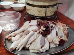 连州果园鸡-威邵鸡煲(西华路总店)