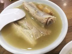 -松發肉骨茶(牛车水店)
