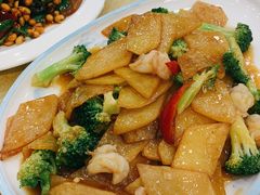 家宴小炒-小花卷味道餐厅(开发区五彩城店)