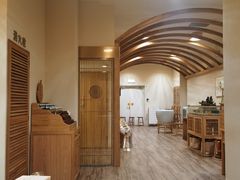 -蟹家大院 · 独揽江景(滨江店)
