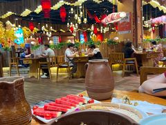 -老滇山寨•云南特色菜•地方菜•民族风情歌舞表演(金碧店)