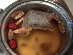 -一叶一世界·素食餐厅(锦华万达店)