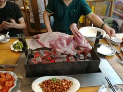 烤羊腿-关二碳烤羊腿(龙翔路店)