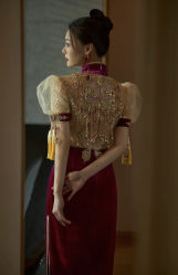 -莫小姐婚纱