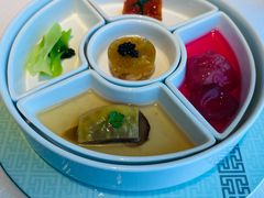 -运·中餐厅(成都华尔道夫酒店)