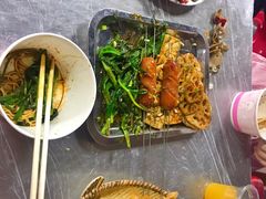 -小民大排档(光谷店)