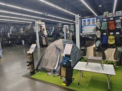 -迪卡侬(越秀公园店)