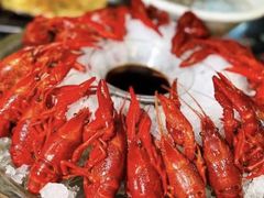 -聚红尚龙虾·烧烤·家常菜(济南路新天地店)