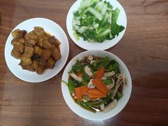 -臻爱住家月嫂育儿嫂(万达店)