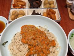 -裕兴记•蟹黄面馆(人民广场店)