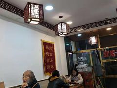 大堂-张记炸串肠粉