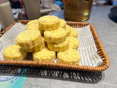 -吴越荣记苏州菜·松鼠桂鱼100%活鱼现做(斜塘老街店)