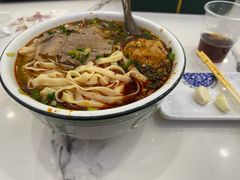 -伊穆祥牛肉面总店·清真
