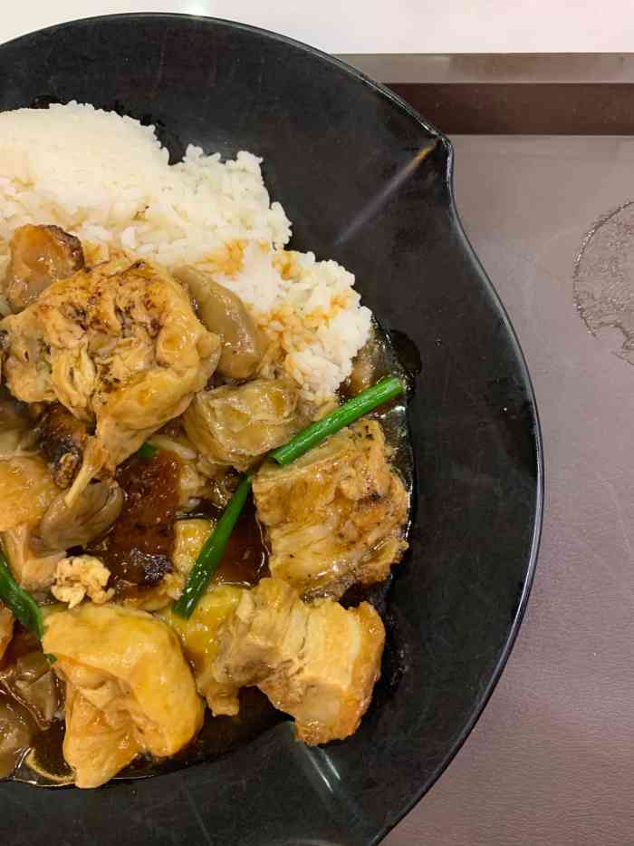 德兴美食坊(屯门店)-"[薄荷]环境:港府新的防疫措施,虽然恢复.