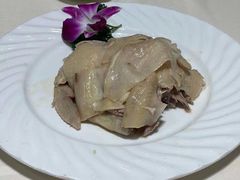 手撕盐焗鸡-广东胜利宾馆西关粤中餐厅