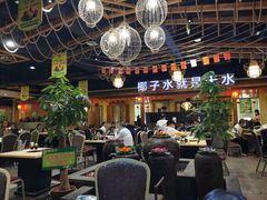 大堂-龙泉人椰子鸡.糟粕醋.海南菜(三亚旗舰店)