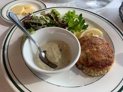 招牌蟹肉饼-Wolfgang’s Steakhouse 沃夫冈牛排馆(上海白玉兰广场店)