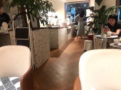 -Line 咖啡(石厦花园店)