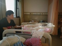 -葱妈母婴医护月嫂中心(浦东店)