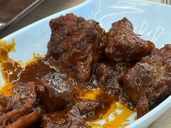 -同济大学本部学苑饮食广场