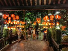 -河内西湖莲花自助餐厅