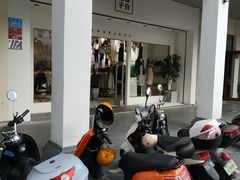 -解放路步行街                