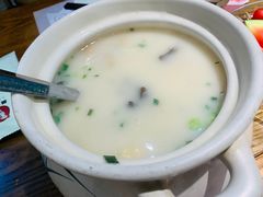 -黄泥岗·地道湖北菜(奥特莱斯店)