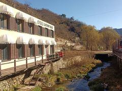 -泰莲庭·溪畔餐厅(雁栖湖店)