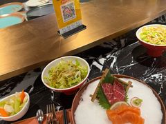 雪花和牛三文鱼刺身拼盘-牛将军•涮肉•烤肉(北京王府井·故宫店)