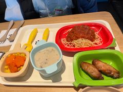 -菲滋意式餐厅(临平万达店)