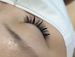 -爱纶美·美甲美睫半永久